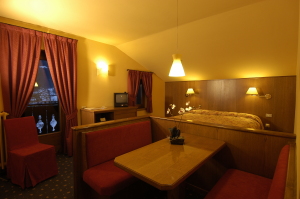 Hotel Al??