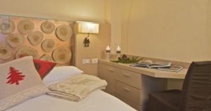 Hotel Al??