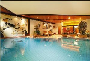 Hotel Tschurtschenthaler