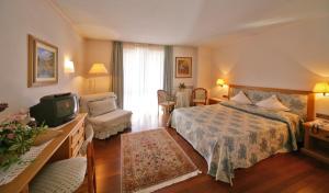 Hotel Tschurtschenthaler