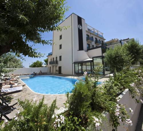 Ferretti Beach Hotel