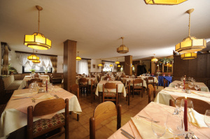 Hotel Tirol