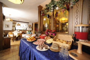 Hotel Tirol
