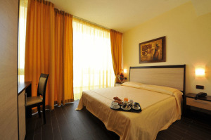 Nauticus Guest Room