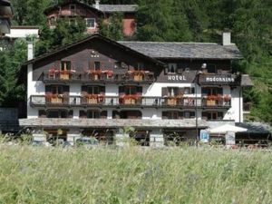 La Madonnina Del Gran Paradiso