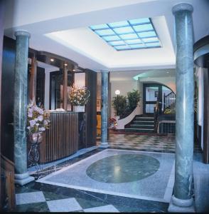 Grand Palais Excelsior