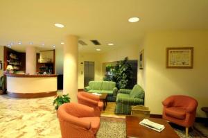 King Rose Hotel