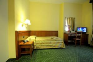 King Rose Hotel