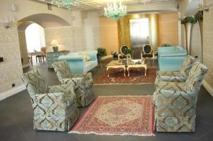 Marina Holiday & Spa