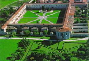Hotel Carosello