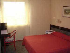 Benny Hotel