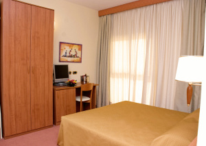 La Isla Resort