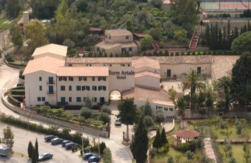 Torre Artale Hotel