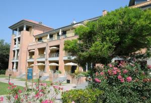 Continental Resort