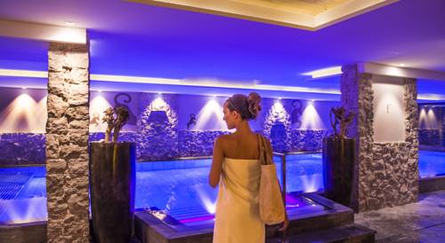 Abinea Dolomiti Romantic & SPA Hotel