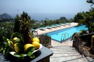 Punta Chiarito Resort