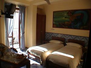 Petit Hotel