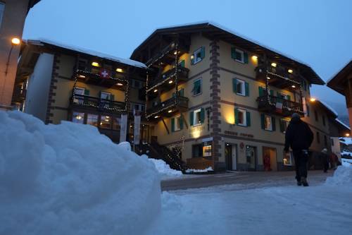 Hotel Alpino