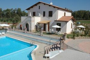 Borgo Valmarina