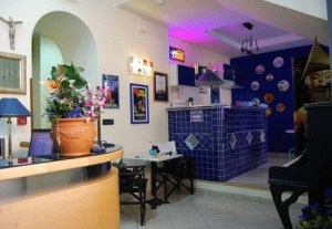 Hotel Cineholiday