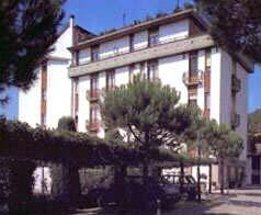 Hotel Iris