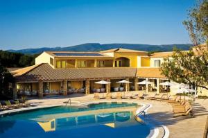 Golf Hotel Is Arenas