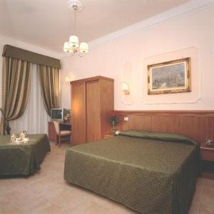 Hotel Philia