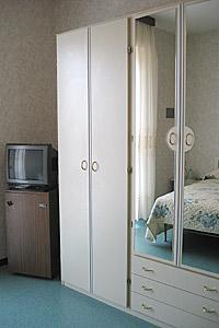 Hotel Carillon