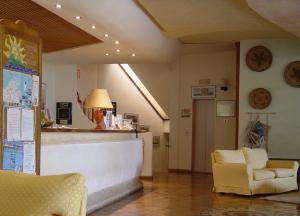 Swadeshi Sporting Hotel