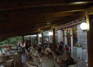 Swadeshi Sporting Hotel