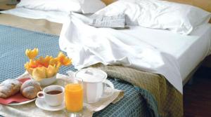 Aris Hotel