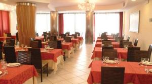 Aris Hotel