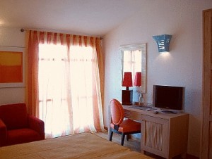 Nichotel