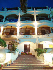 Kalos Hotel