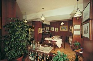 Hotel Elena