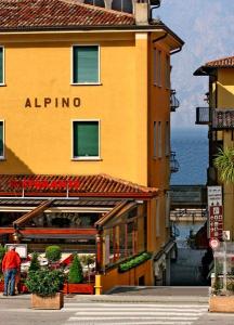 Hotel Alpino