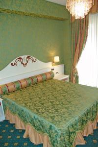 Hotel Palace