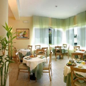Hotel Eden