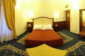 Esedra Inn