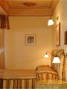 Ares Hotel
