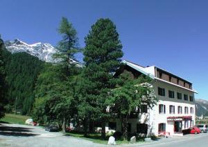 Hotel Gampen