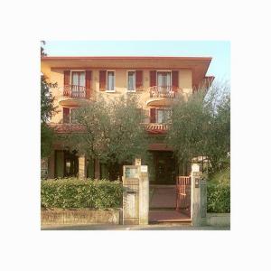 Hotel Chiara