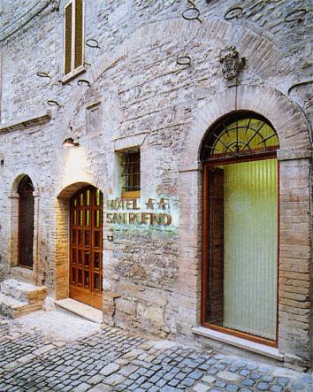 Hotel San Rufino