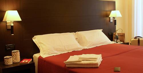 Hotel Versailles
