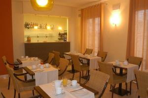 Insula Hotel
