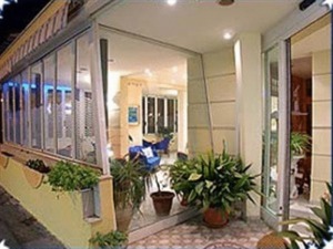 Hotel Ave