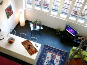 Isola Apartments