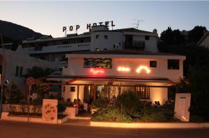 Hotel Pop