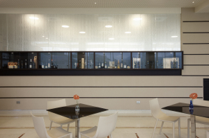 Breaking Business Hotel