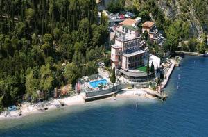Hotel Capo Reamol